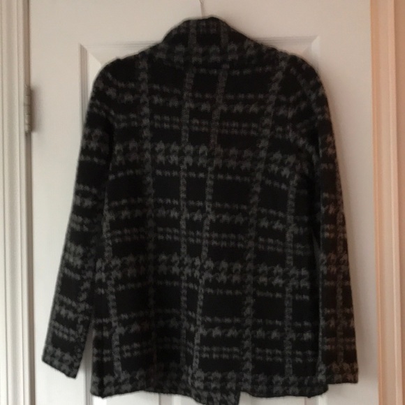 Beautiful wool/ acrylic stretch jacket - Picture 2 of 2
